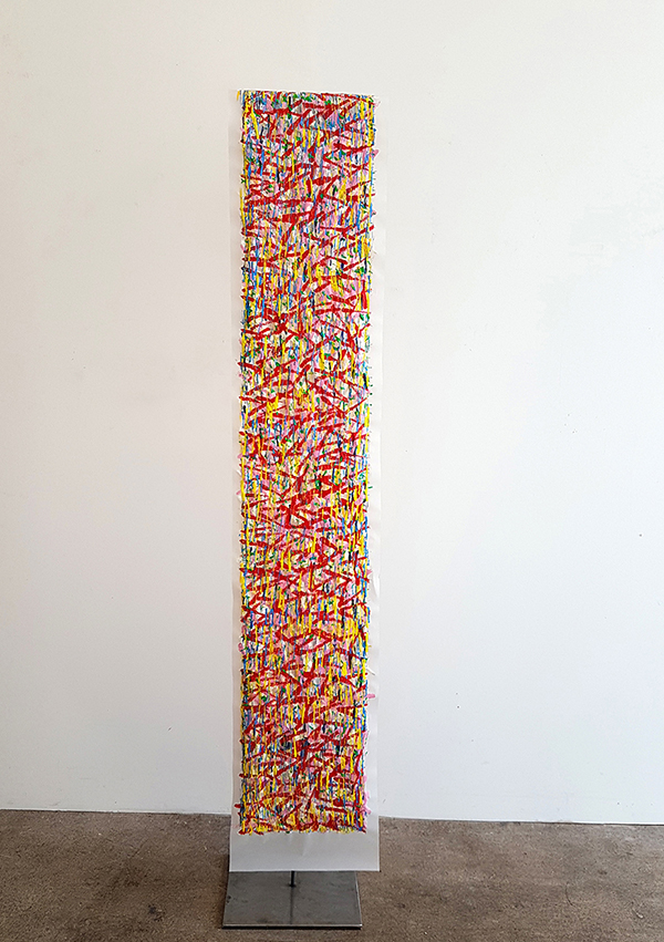 Susanne Lyner, 2019, Meine Stammbäume Nr. 02, Acryl auf Transparentpapier beidseitig bearbeitet, 340 x 33 cm