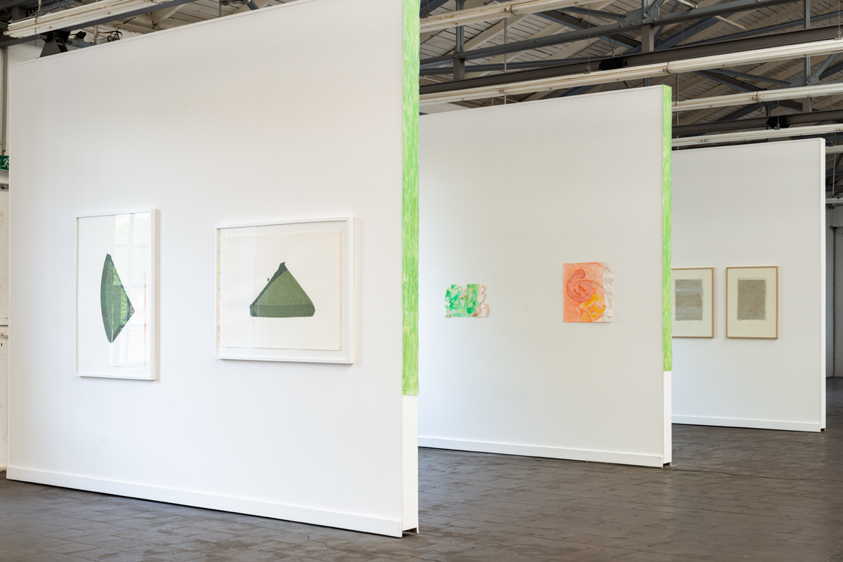 Ausstellung: Papier � Farbe � Malerei im Verein f�r aktuelle Kunst/Ruhrgebiet e.V.